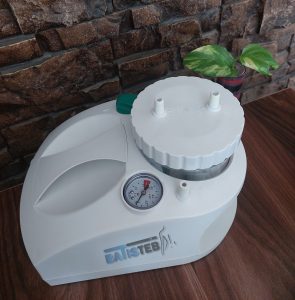 دستگاه ساکشن گوش